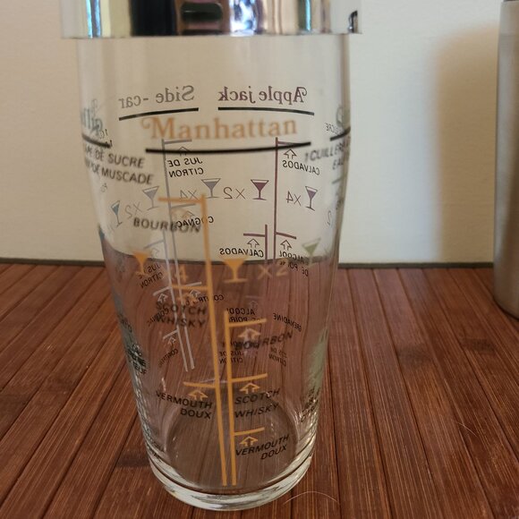 Vintage Arcoroc Recipe Cocktail Shaker & Cocktail Strainer - Picture 6 of 8